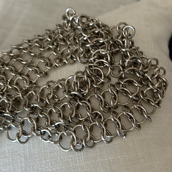 STREETS AHEAD chain belt THREE LAYERS OF LINKS SIGNATURE Tag NEW original $250 - Picture 10 of 17